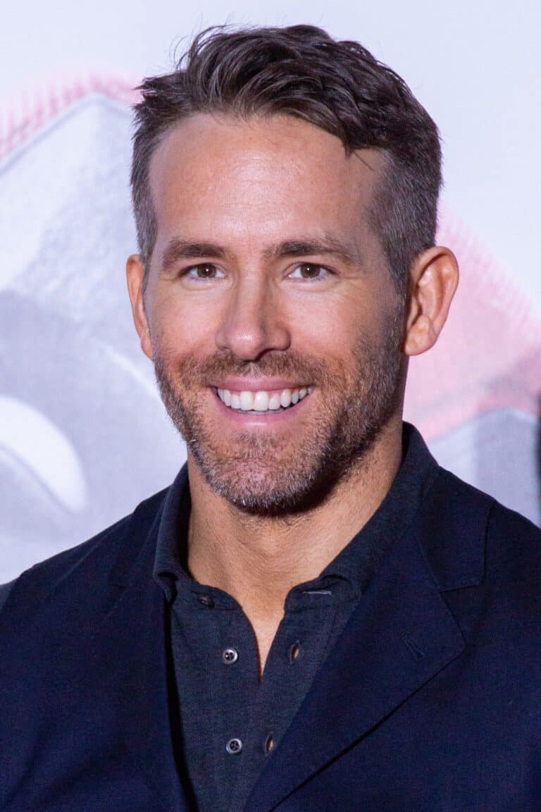 Ryan Reynolds- ZODIAC SIGN | PeopleAndSigns